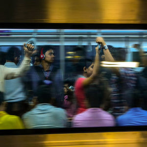 in-mumbai_metro_train_window-rajarshi-mitra-flickr_0